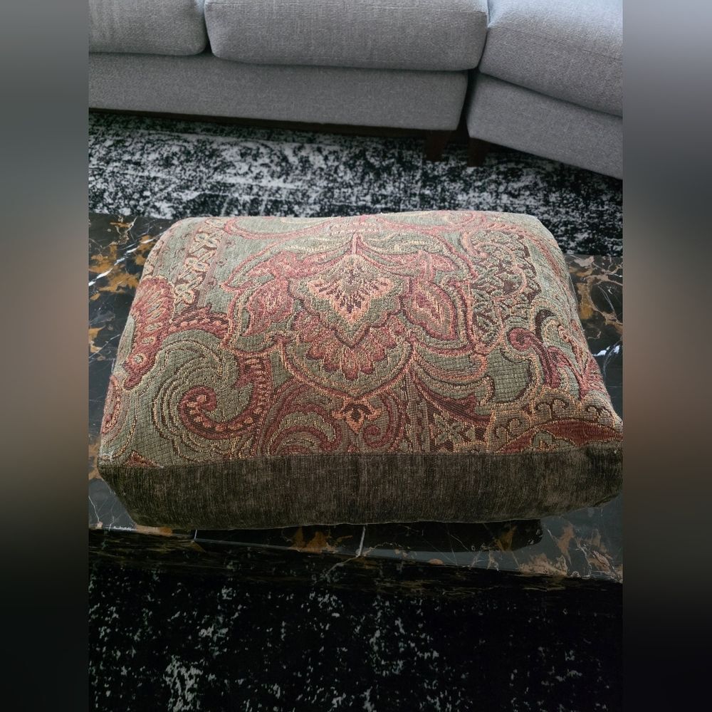 Paisley Tapestry Design Accent Chair Couch Pillow Cover Brown Rust Red Paisley - Picture 8 of 16